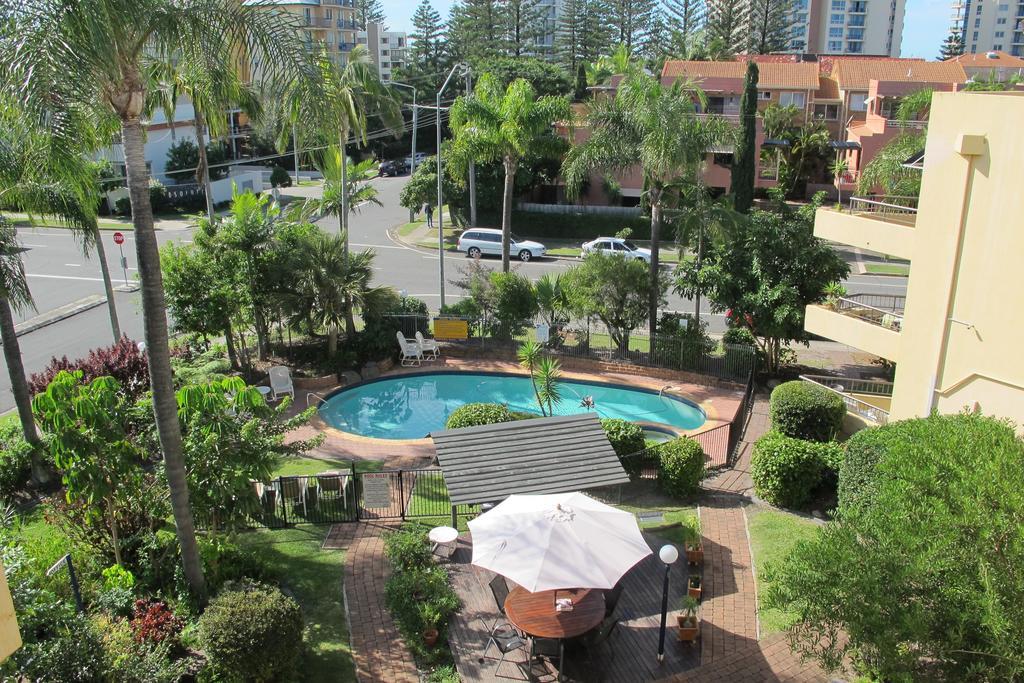Grangewood Court Apartments Гоулд Коуст Екстериор снимка