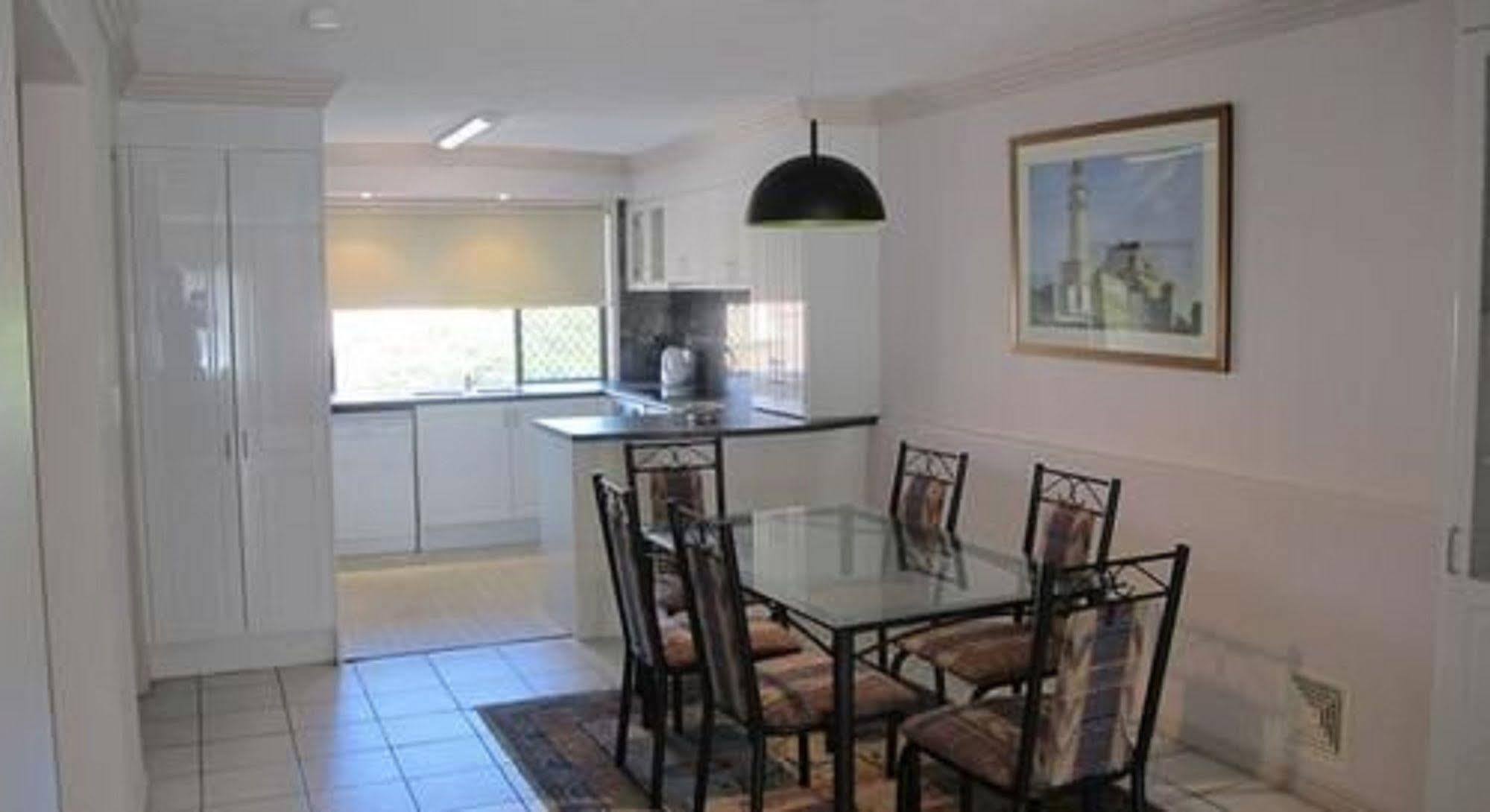 Grangewood Court Apartments Гоулд Коуст Екстериор снимка