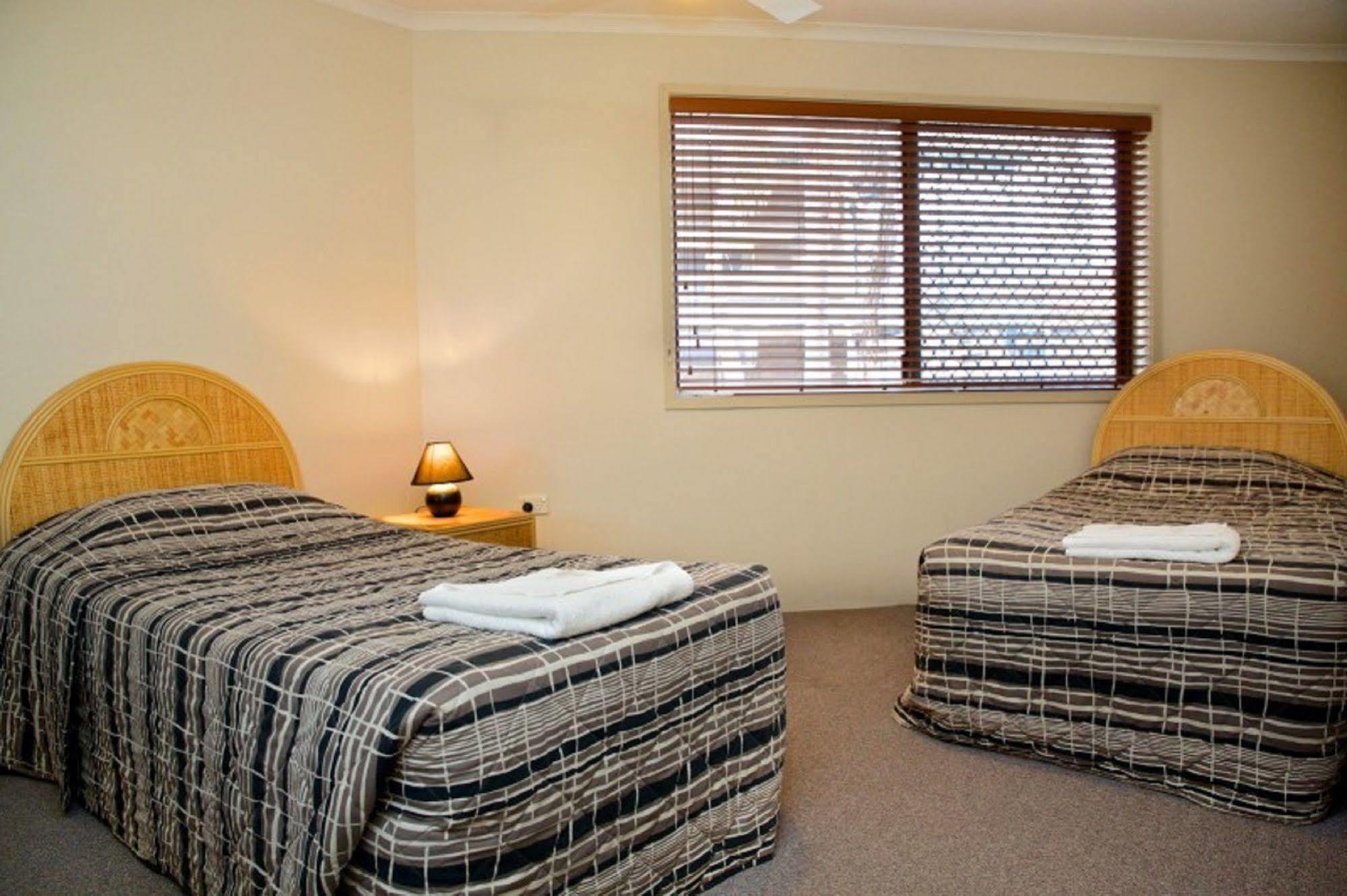 Grangewood Court Apartments Гоулд Коуст Екстериор снимка